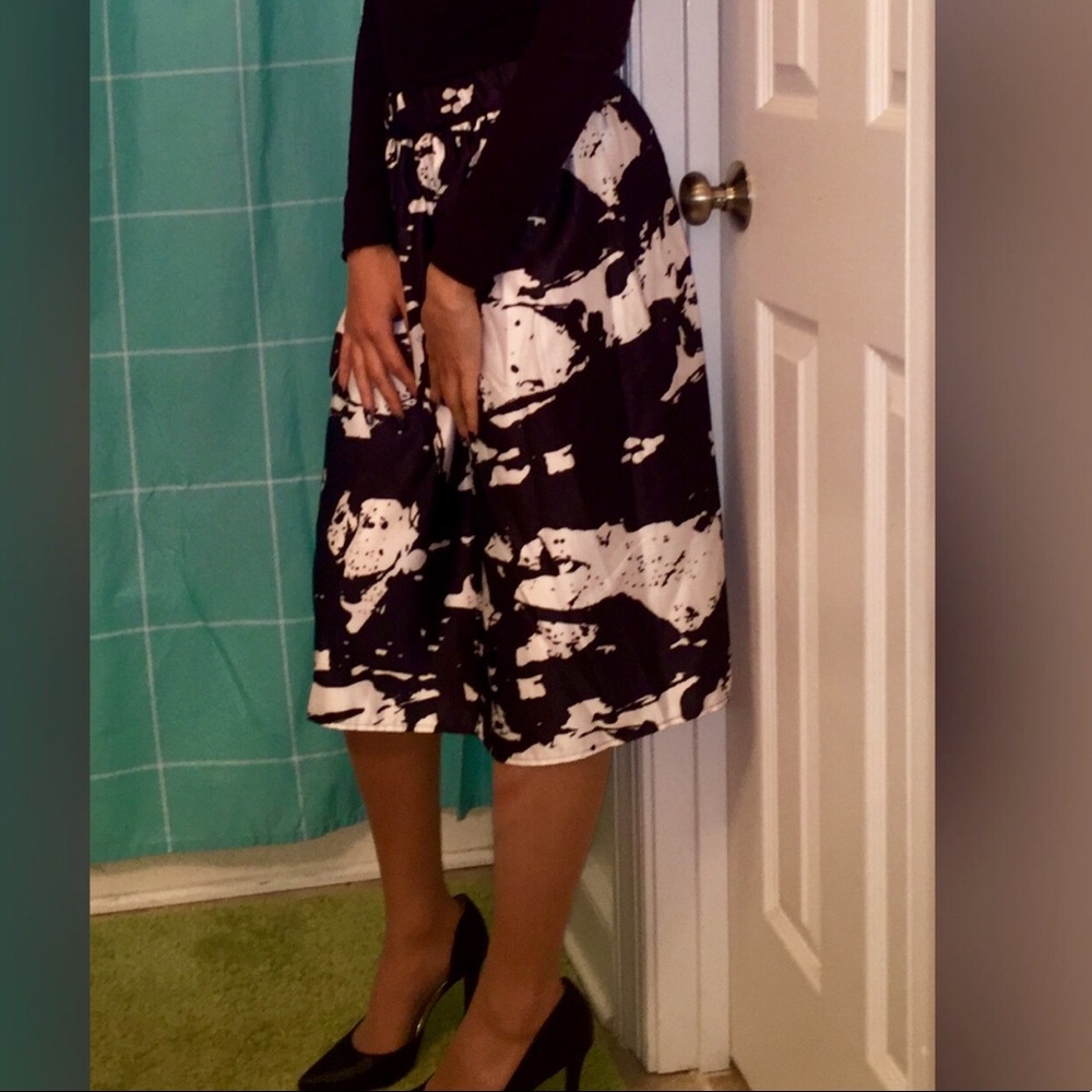 Flower print skirt